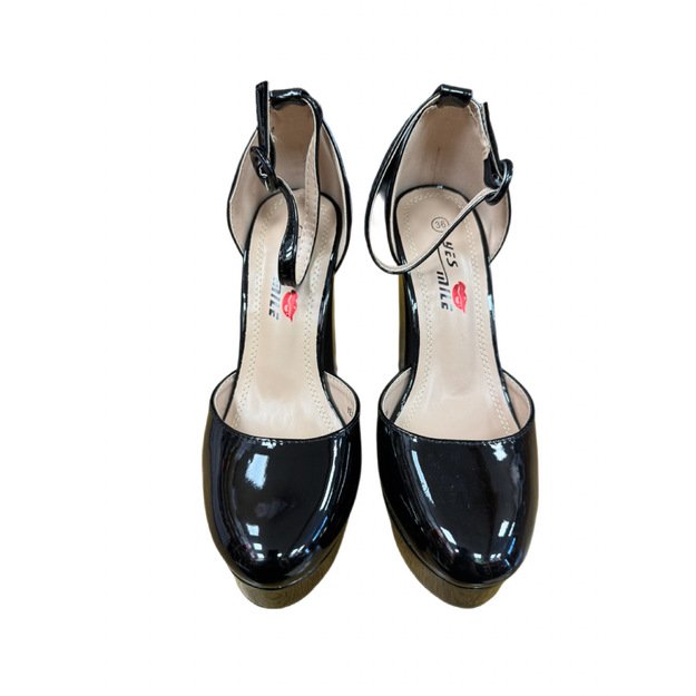 Aukštakulniai bateliai