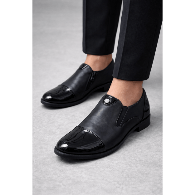 Klasikinio stiliaus bateliai