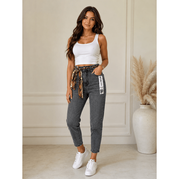 Džinsai mom fit stiliaus