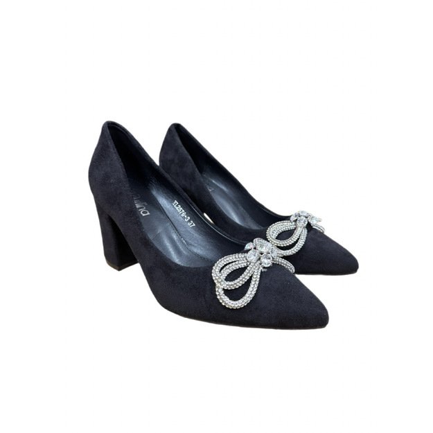 Aukštakulniai bateliai 1