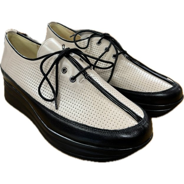 Bateliai ant platformos 1