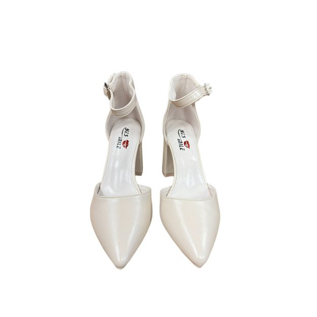 Aukštakulniai bateliai 1