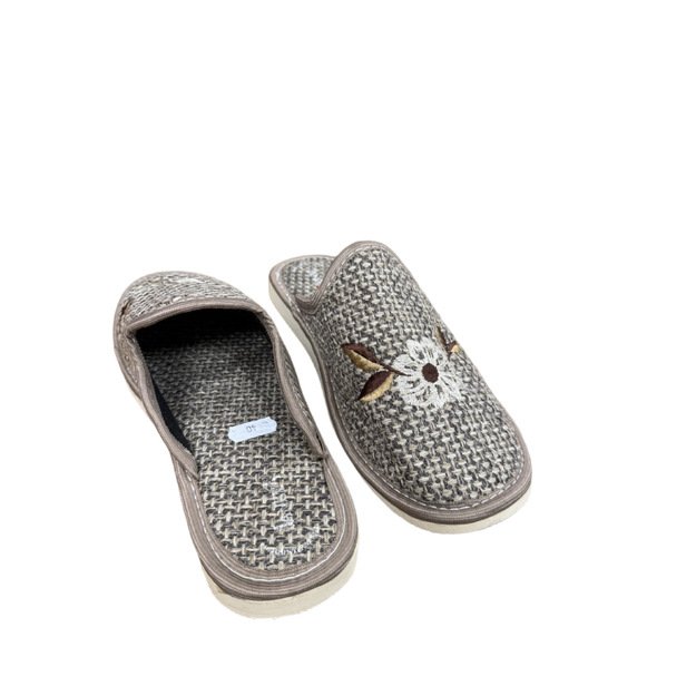 Kambarinės šlepetės 3